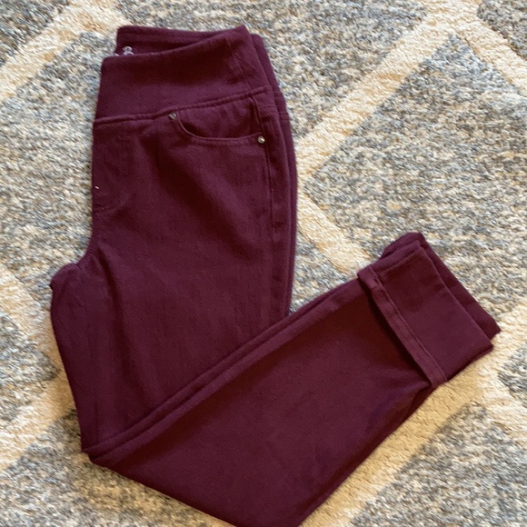 *NWOT Women's Flexibelle | Petite | Ankle Cuffed Jeans - Picture 3 of 6